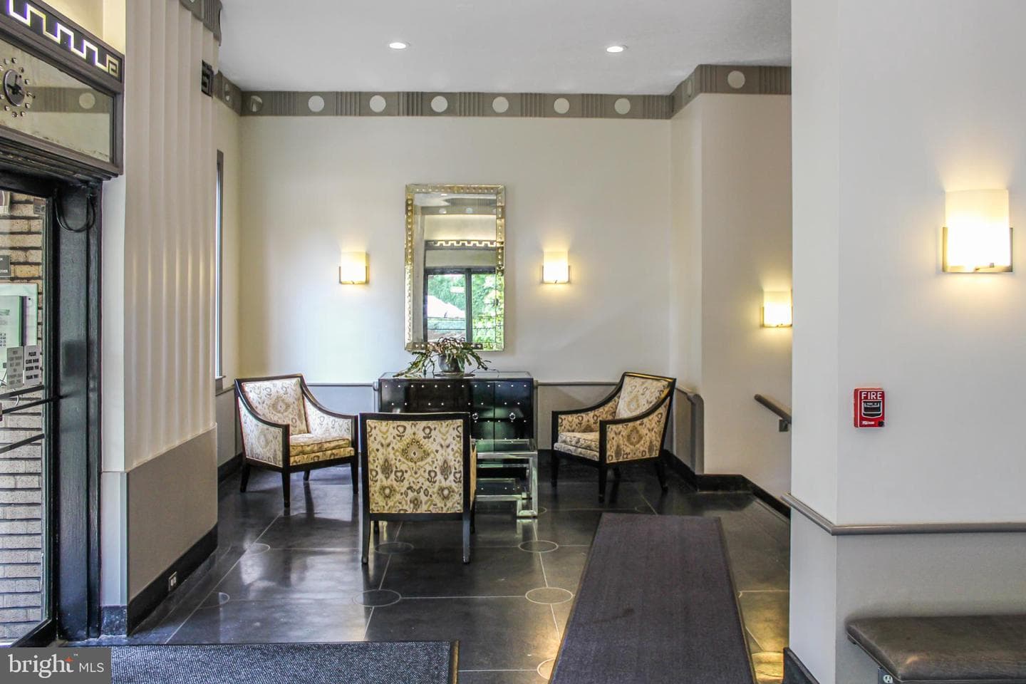 3901 Cathedral Avenue NW #201 photo 11