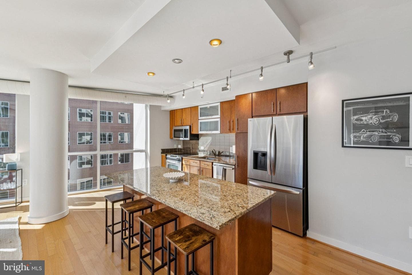 1025 1st Street SE #713 photo 3