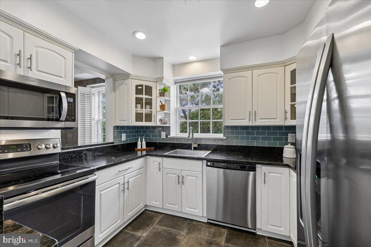 3621 39th Street NW #e323 photo 10