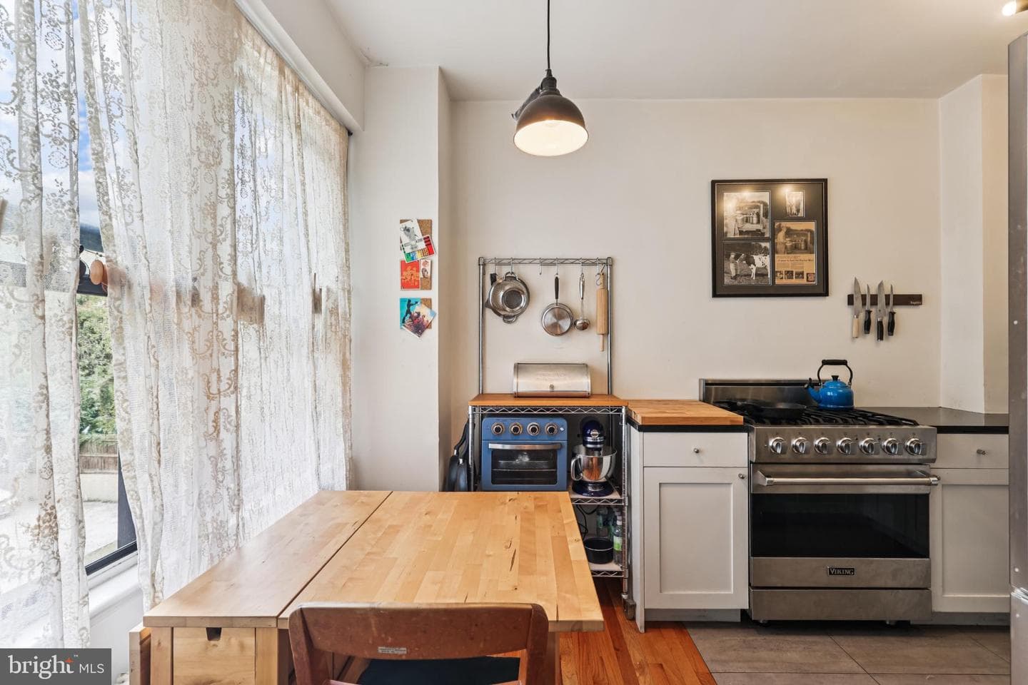 1365 Kennedy Street NW #209 photo 13