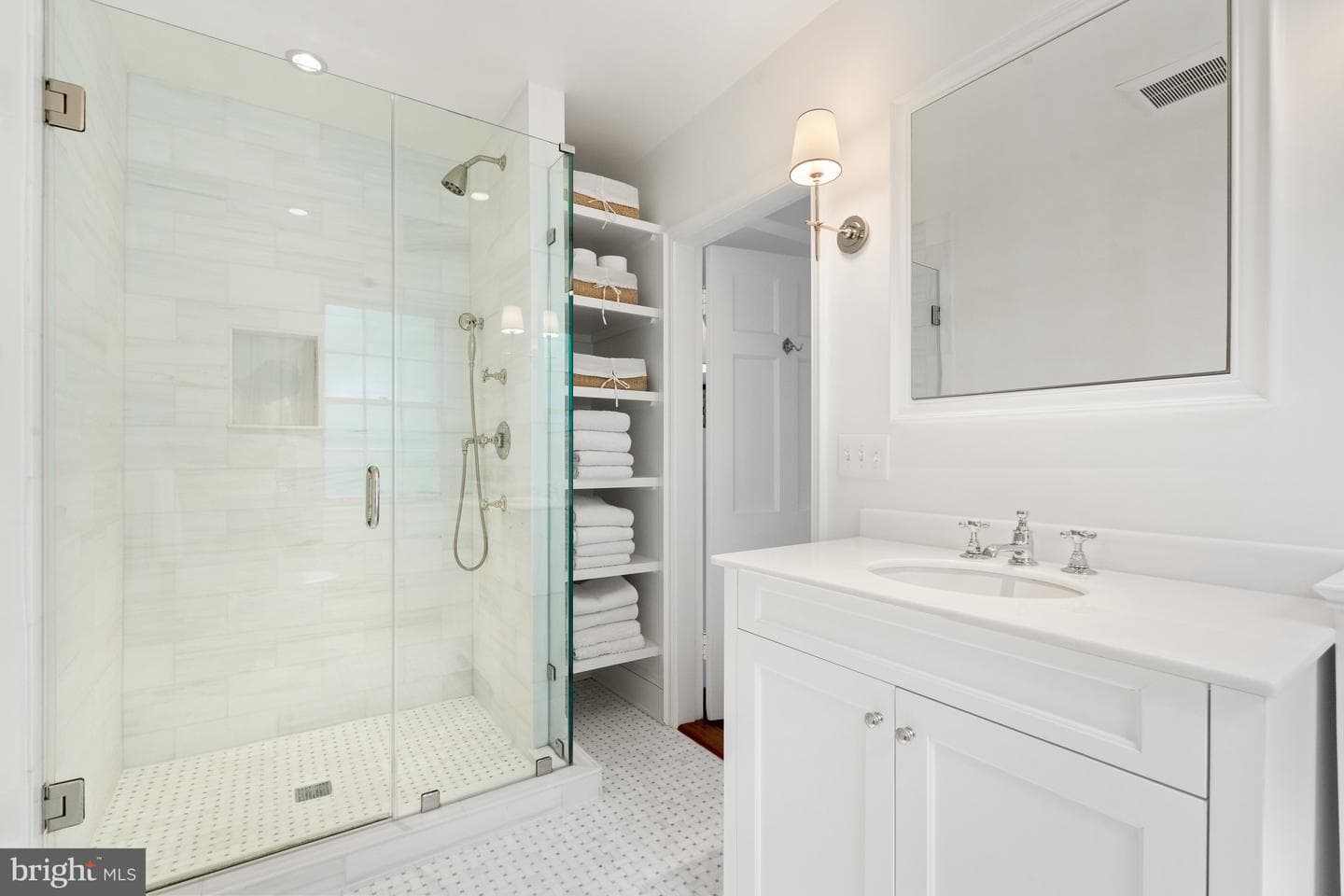 1671 31st Street NW photo 19