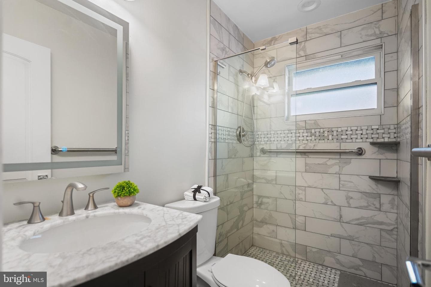 1790 Verbena Street NW photo 16