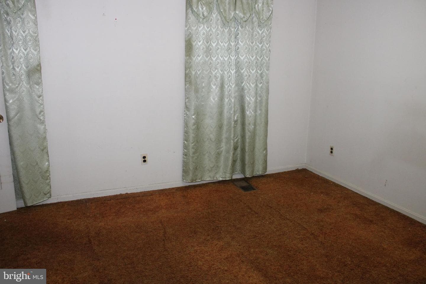 3677 Alabama Avenue SE #a photo 13
