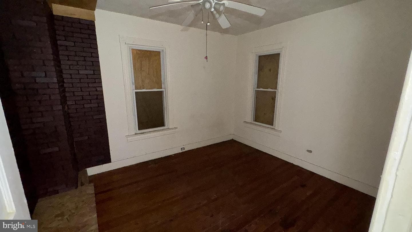 3363 Brothers Place SE photo 8