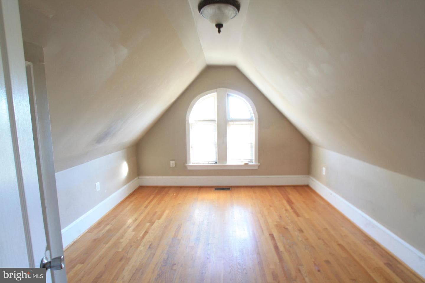 1119 45th Street NE photo 18