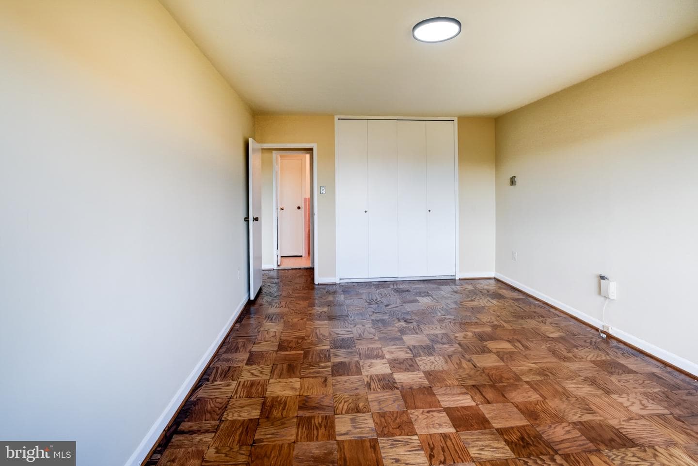 4201 Cathedral Avenue NW #1406e photo 32