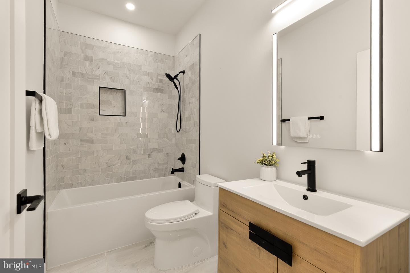 30 Kennedy Street NW #6 photo 19