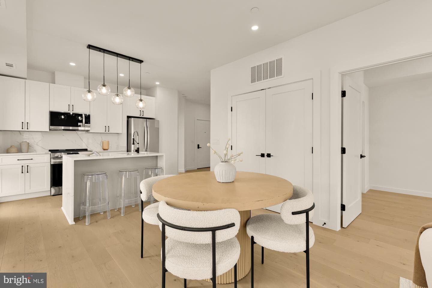 30 Kennedy Street NW #6 photo 8