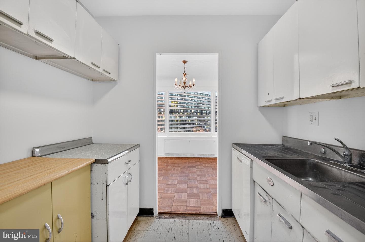 2475 Virginia Avenue NW #429 photo 10