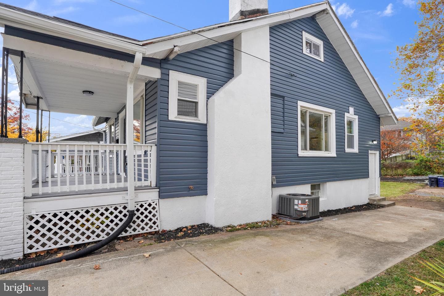 2838 27th Street NE photo 3