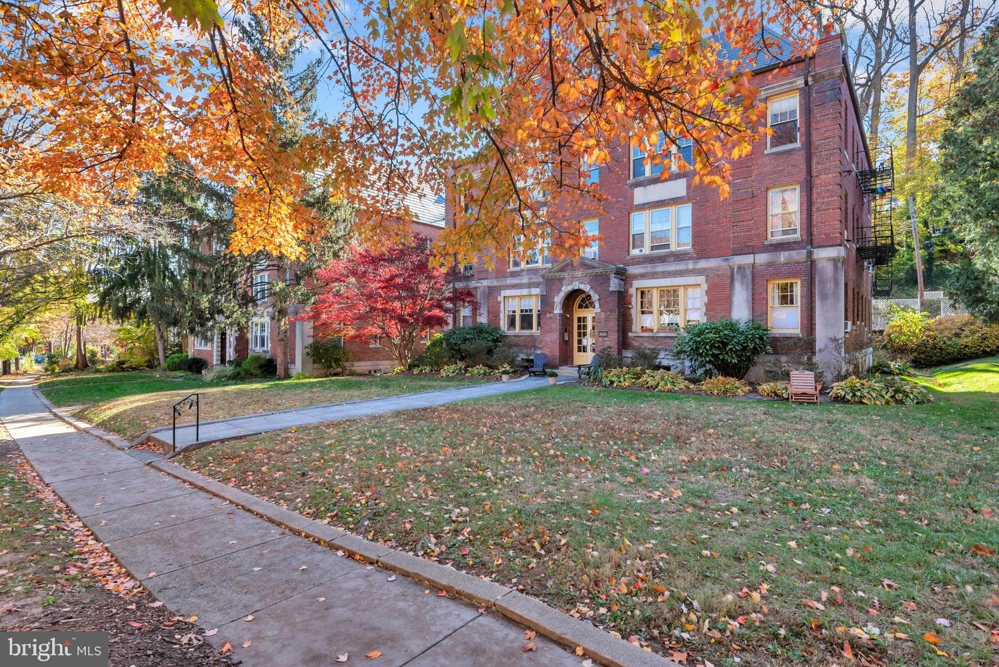 3020 Porter Street NW #103 photo 3