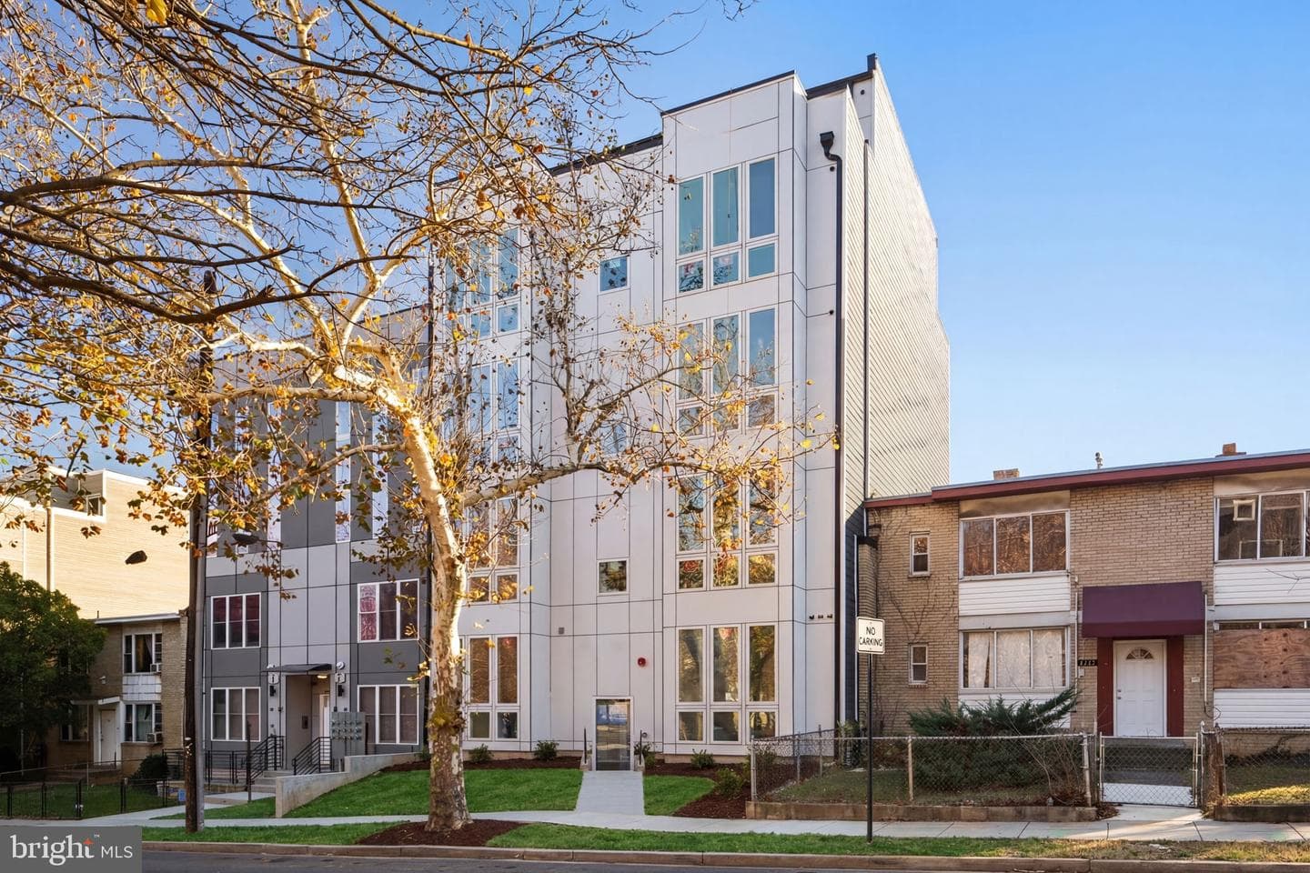 2105 M Street NE #8 photo 7