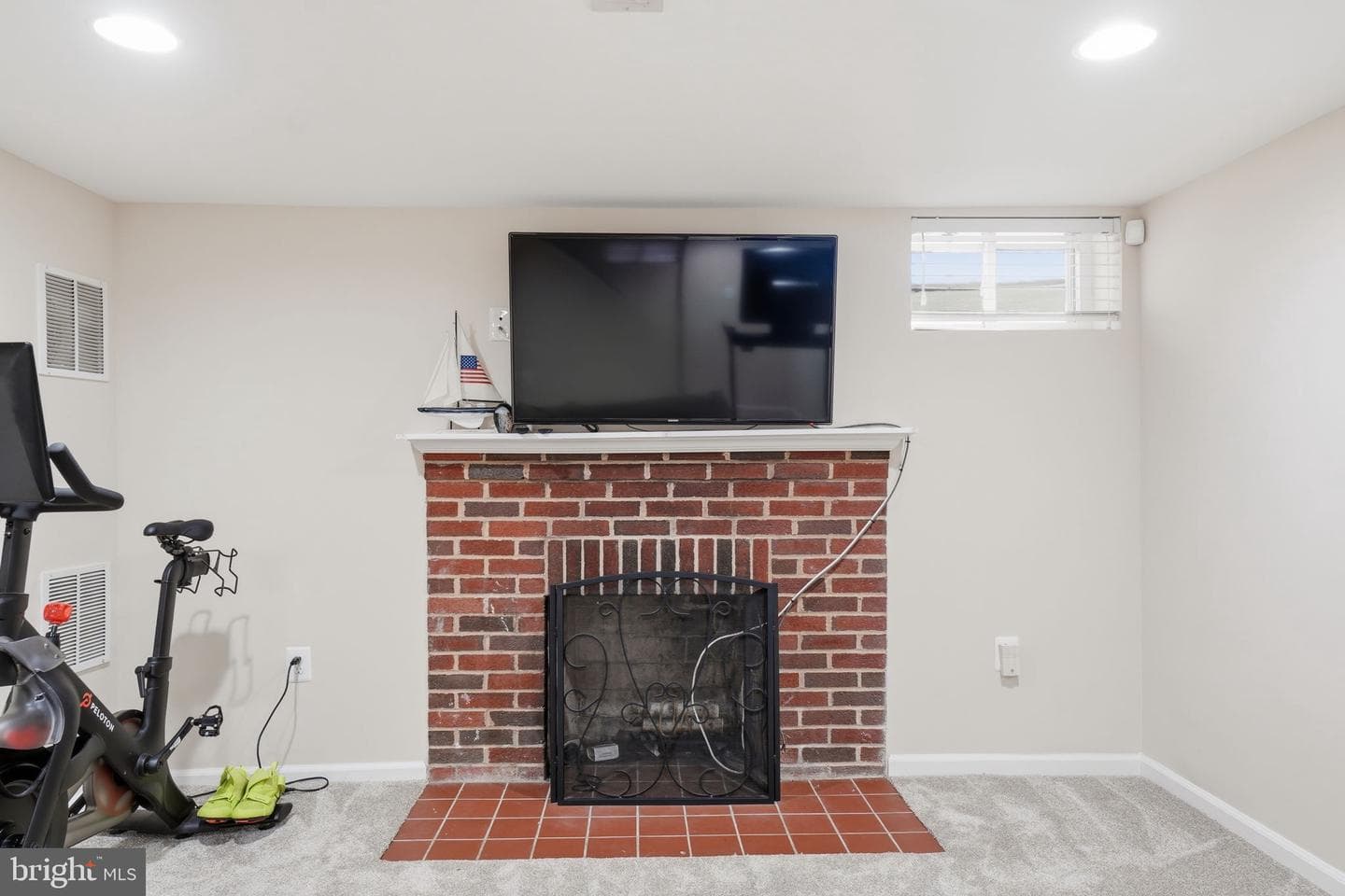 31 Milmarson Place NW photo 34