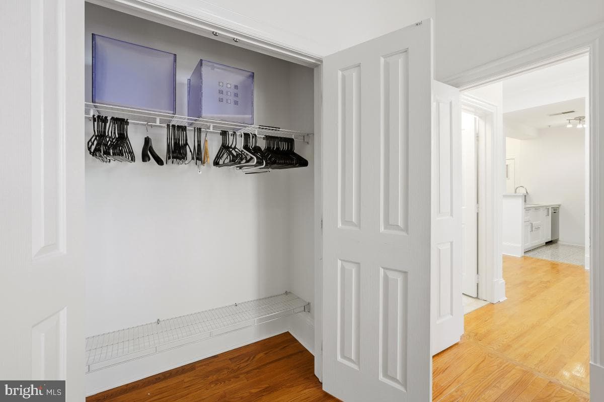 1807 California Street NW #305 photo 29