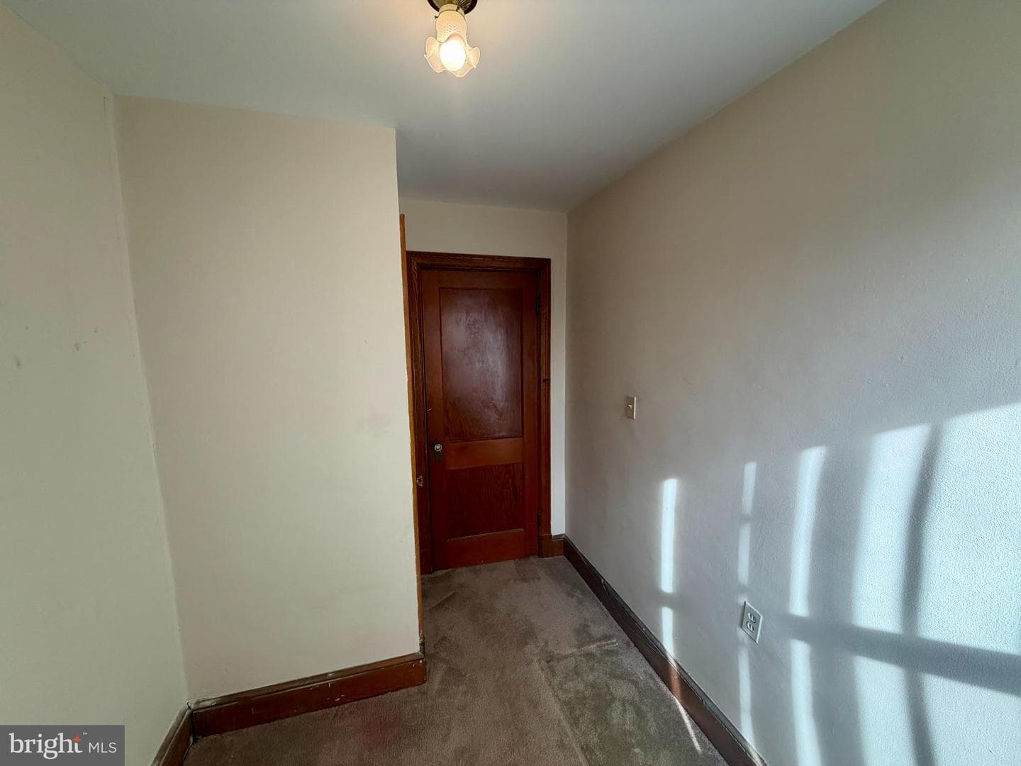 615 Powhatan Place NW photo 37
