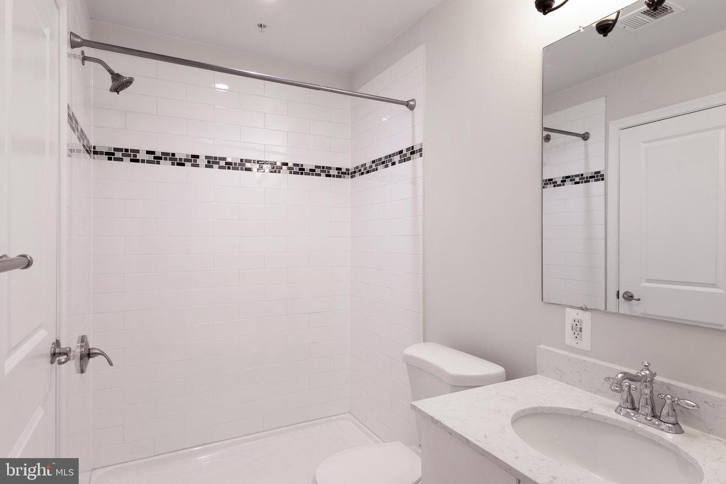 1111 Trenton Place SE photo 23