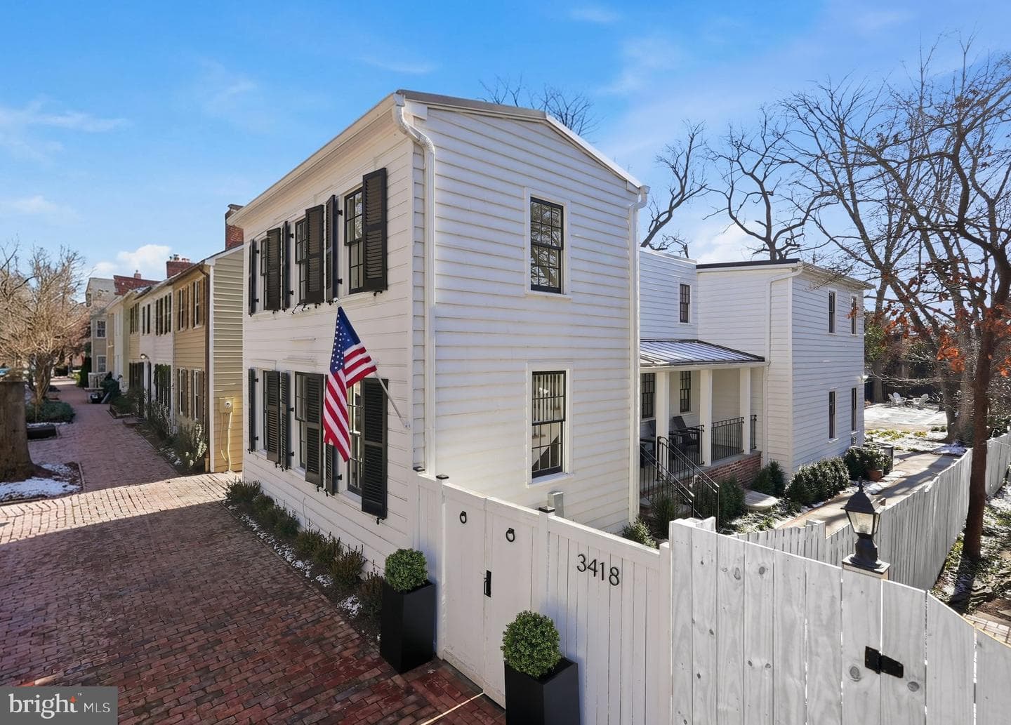 3418 Reservoir Road NW, Washington