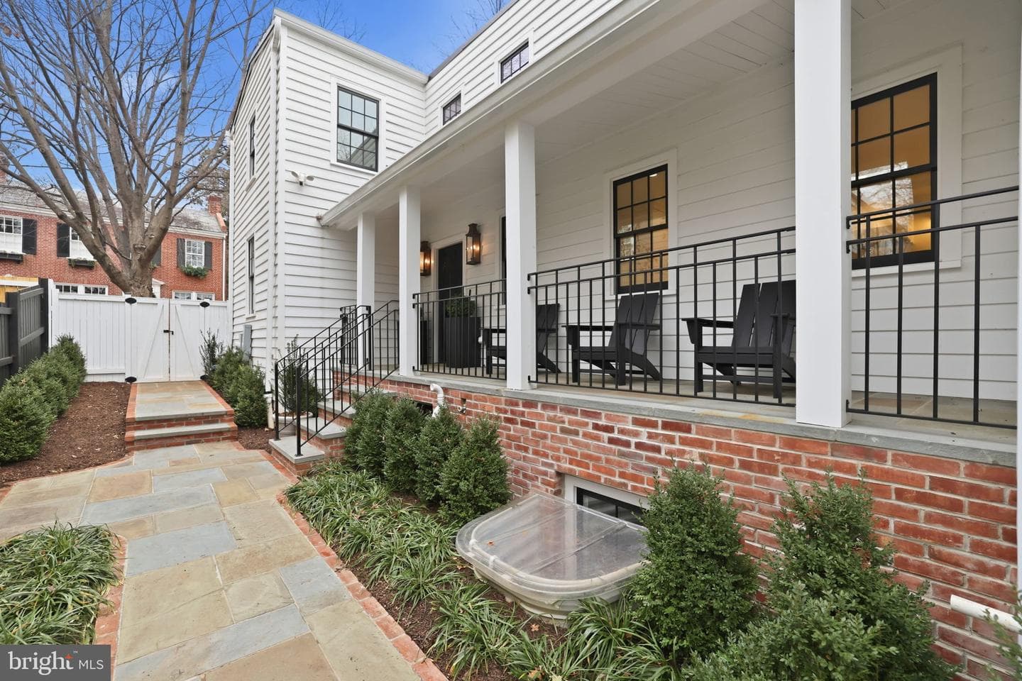 3418 Reservoir Road NW photo 3