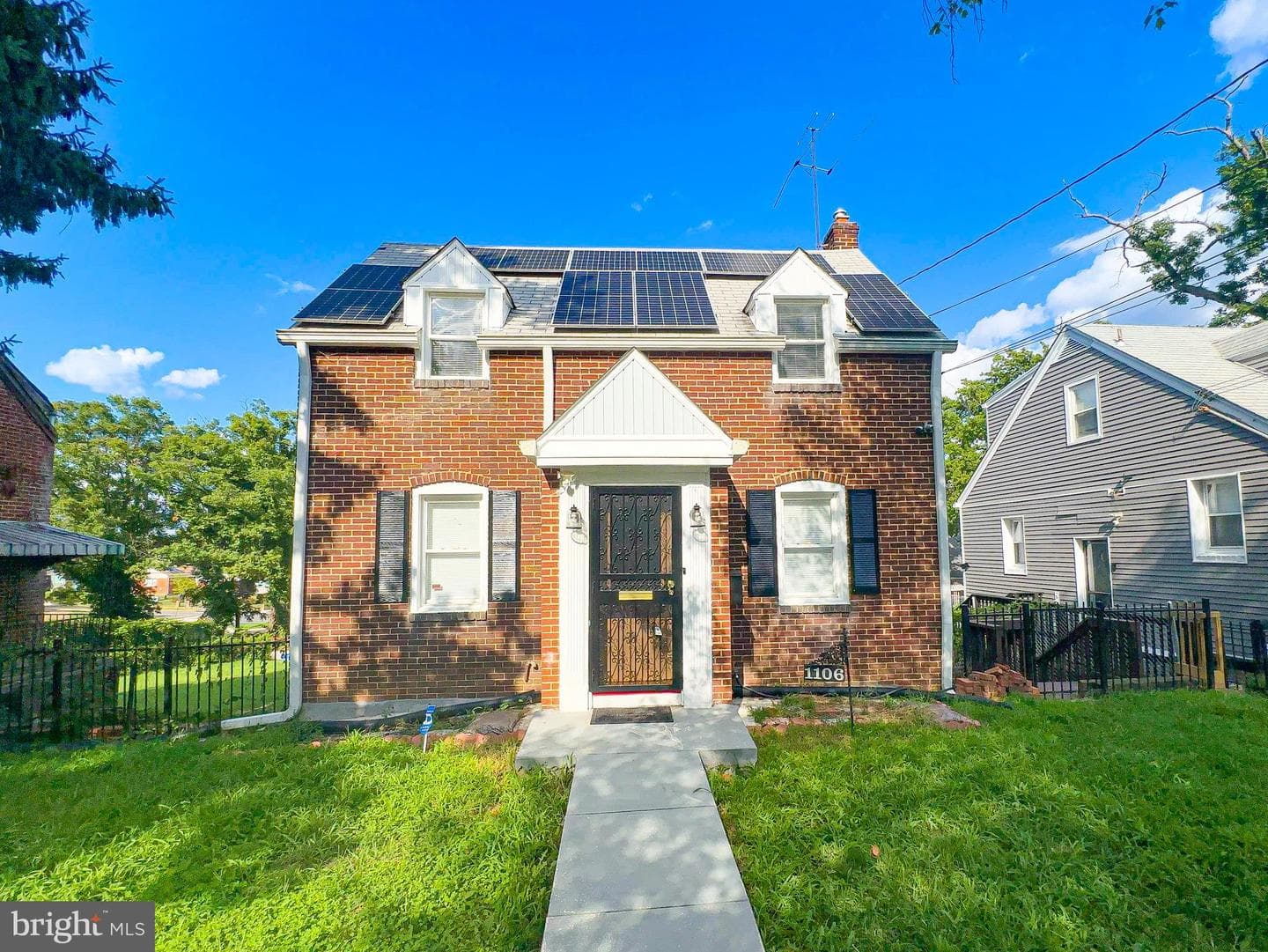 1106 45th Place SE, Washington