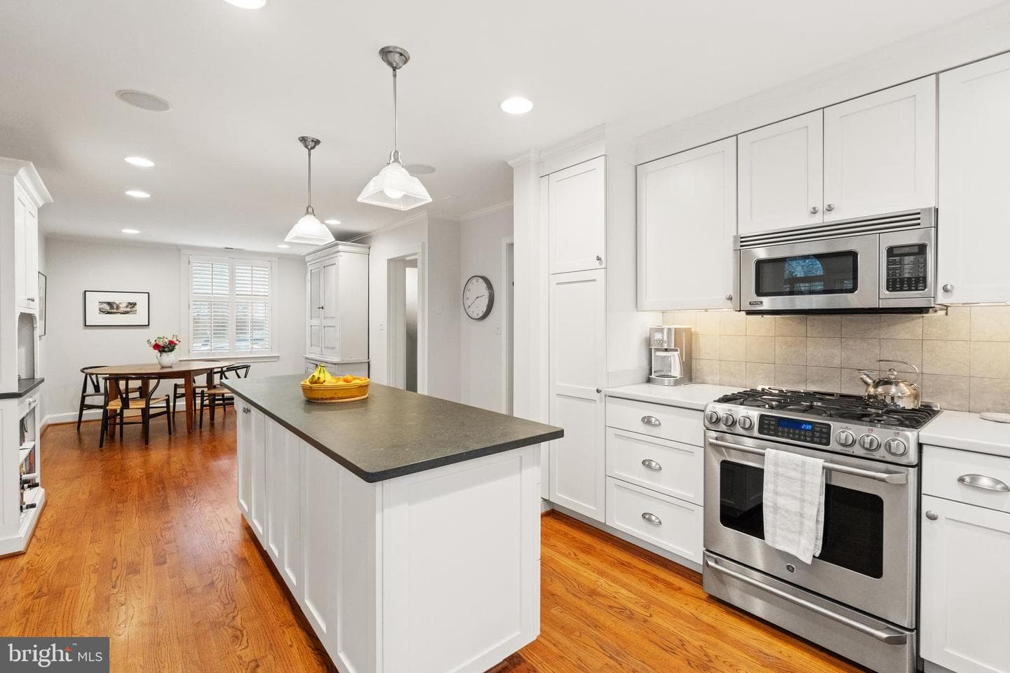 5085 Lowell Street NW photo 18