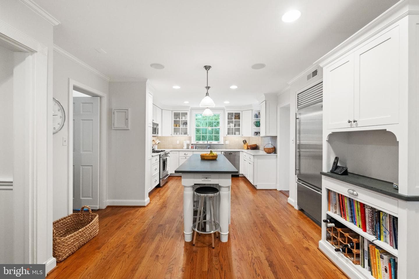 5085 Lowell Street NW photo 19