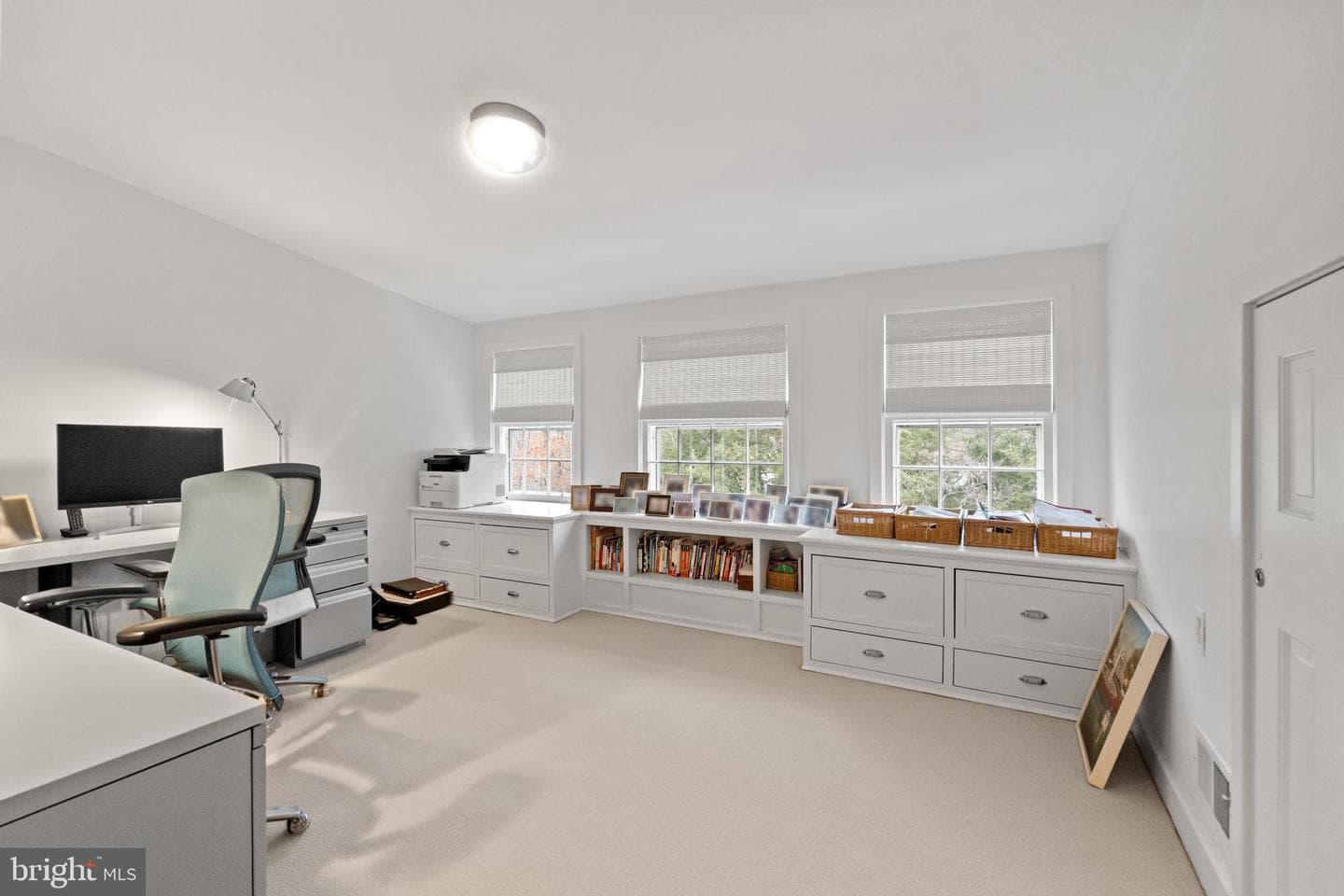 5085 Lowell Street NW photo 38