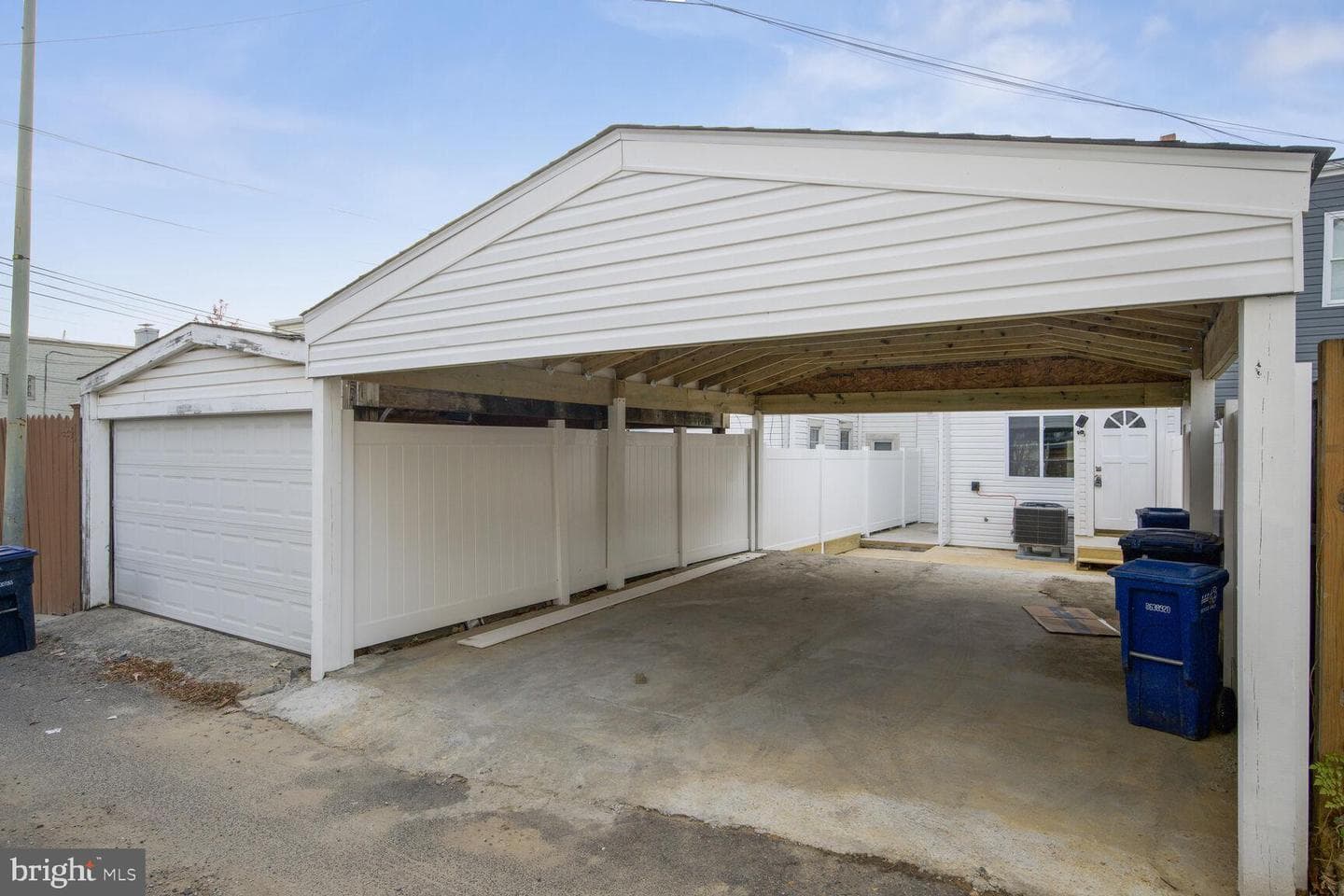 1411 Montello Avenue NE photo 28