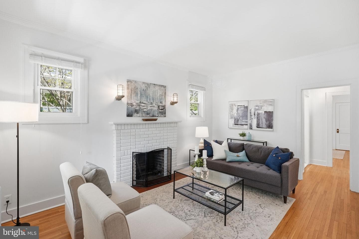 1612 Newton Street NE photo 8