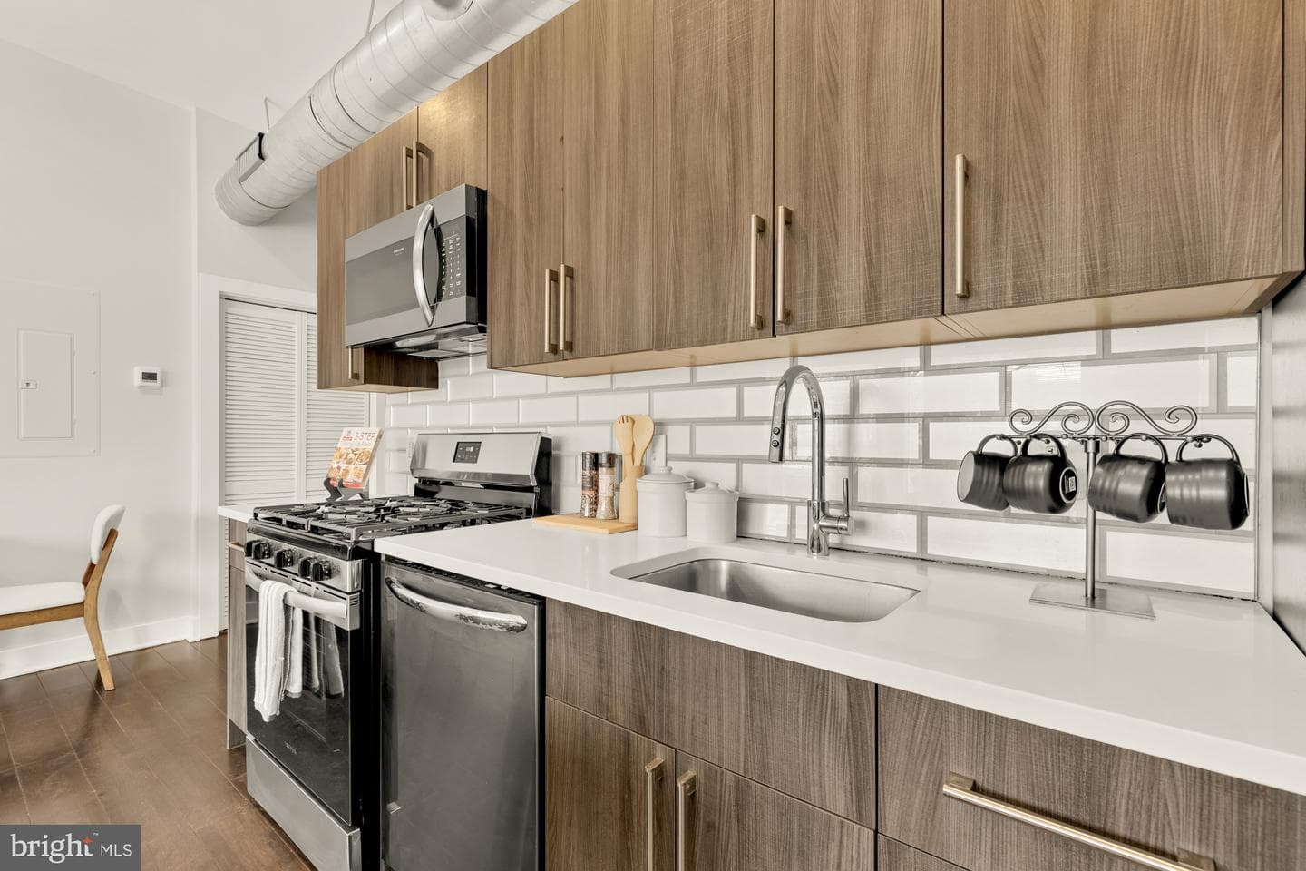 1605 F Street NE #4 photo 15