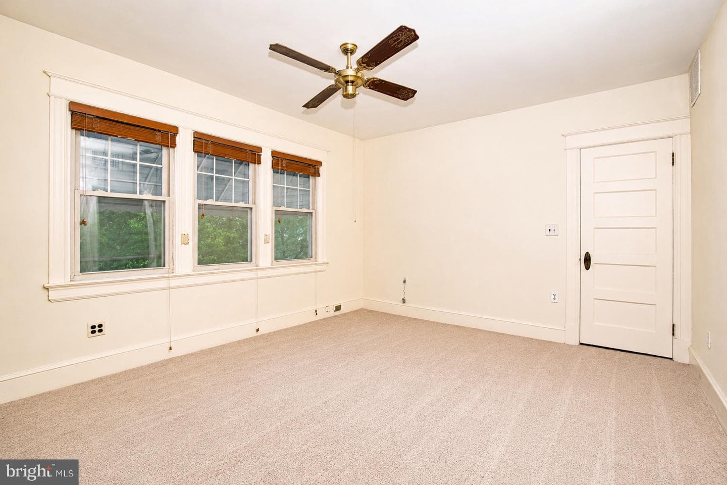 4413 7th Street NW photo 23