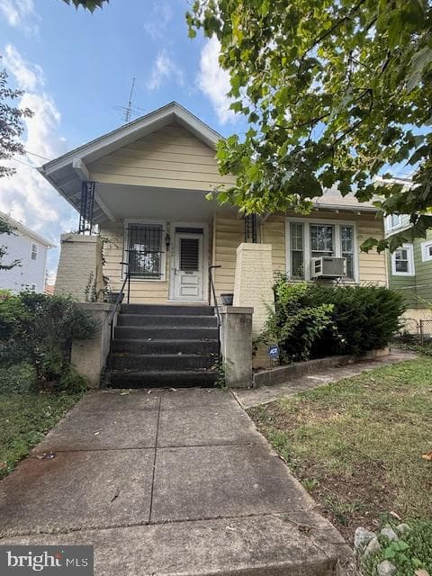1008 Douglas Street NE, Washington
