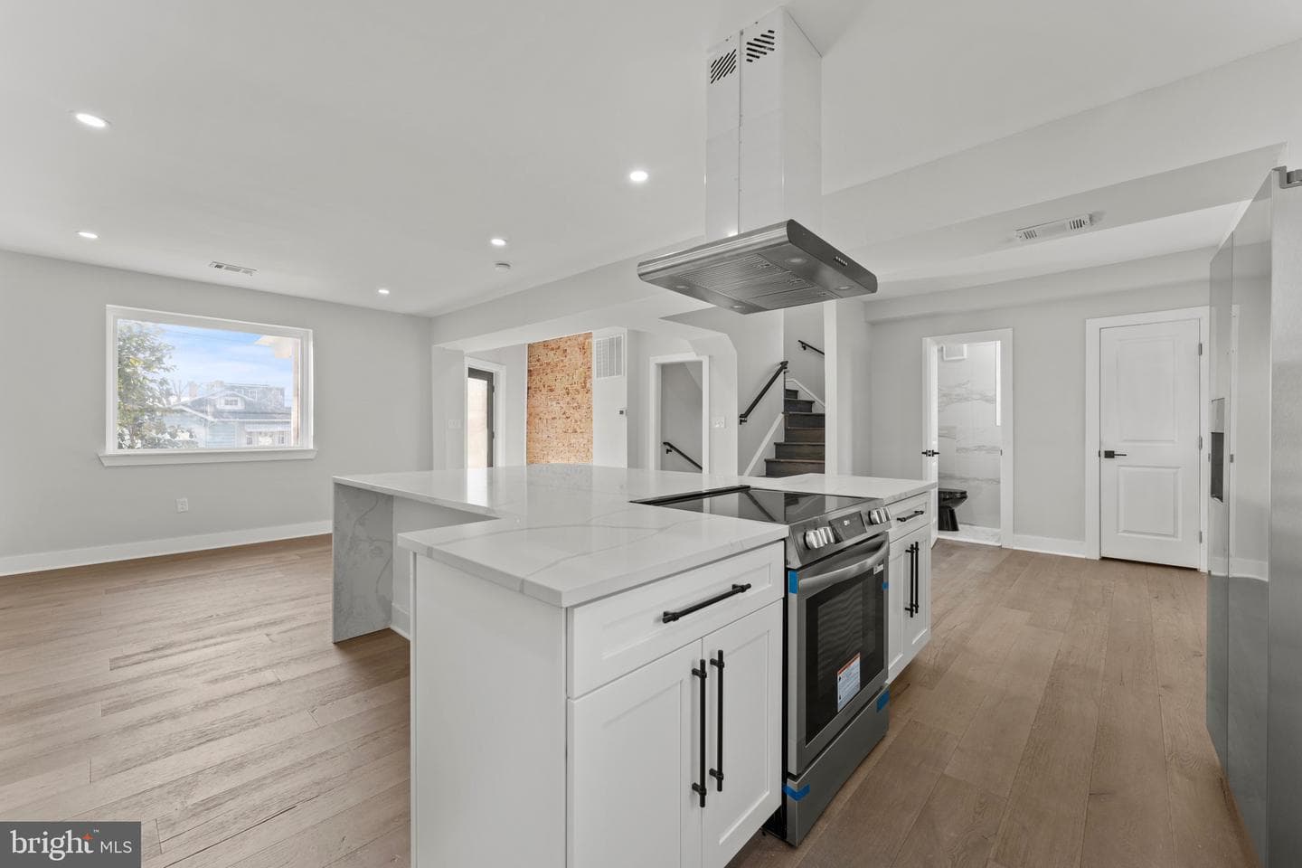 33 Nicholson Street NW photo 17
