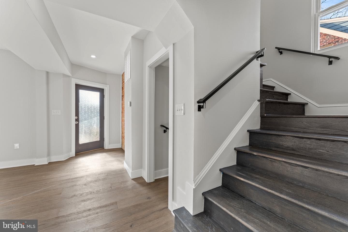 33 Nicholson Street NW photo 5