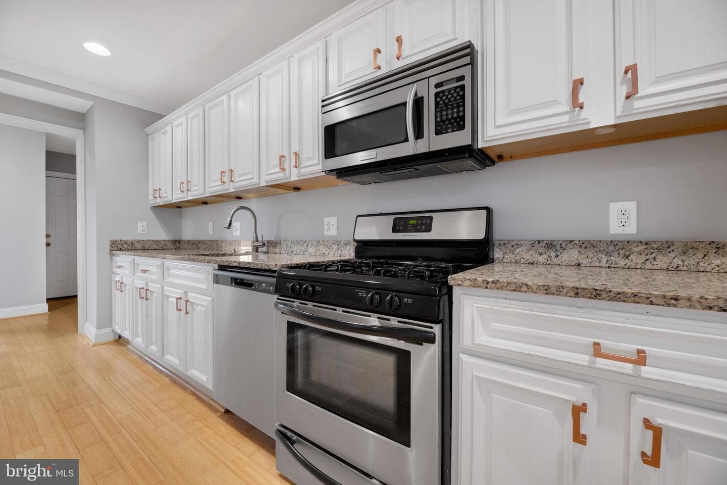 1917 Rosedale Street NE #3 photo 4