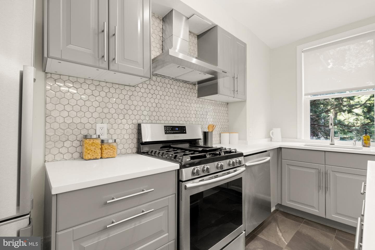 2801 Adams Mill Road NW #210 photo 11