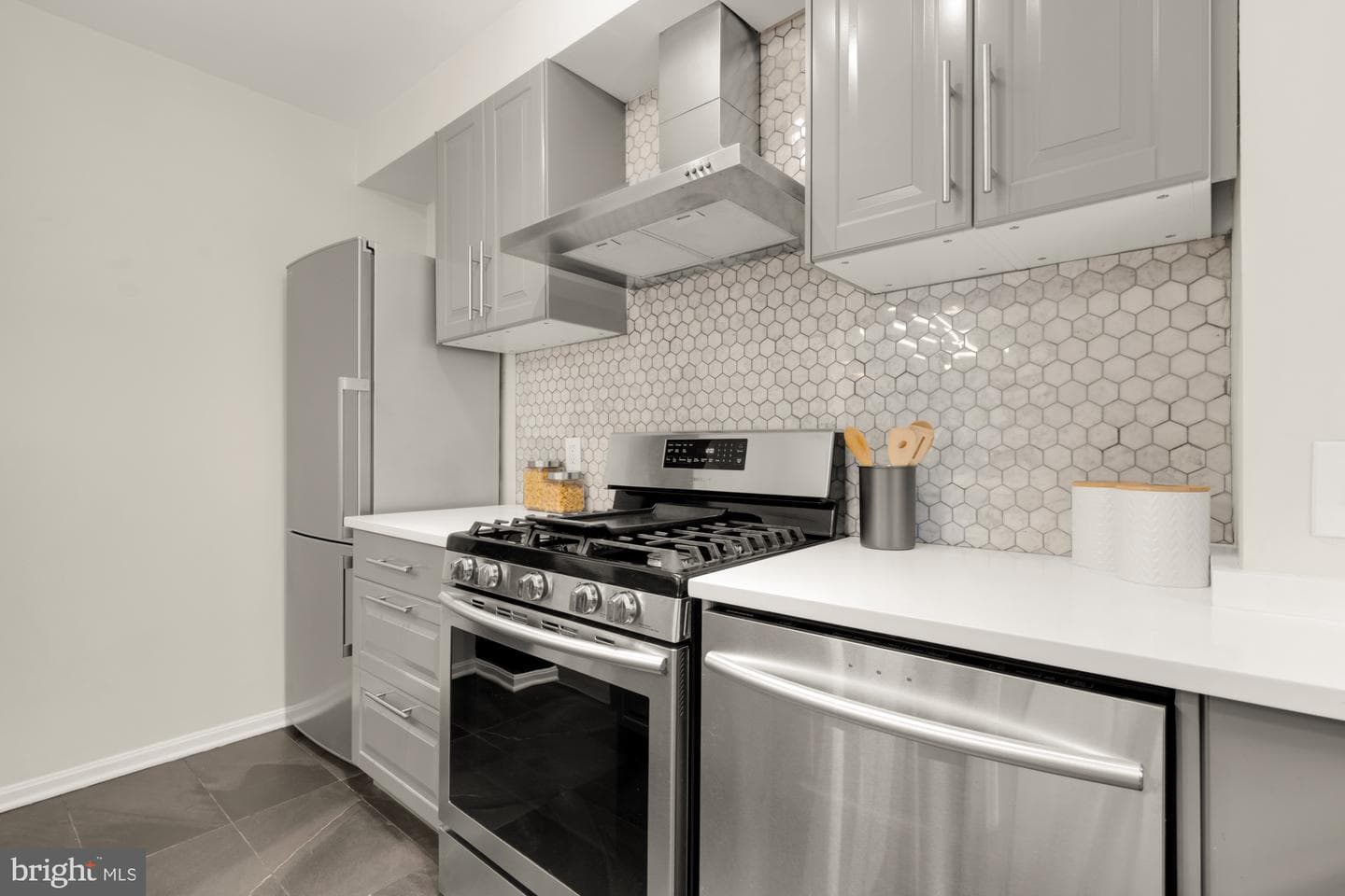 2801 Adams Mill Road NW #210 photo 12