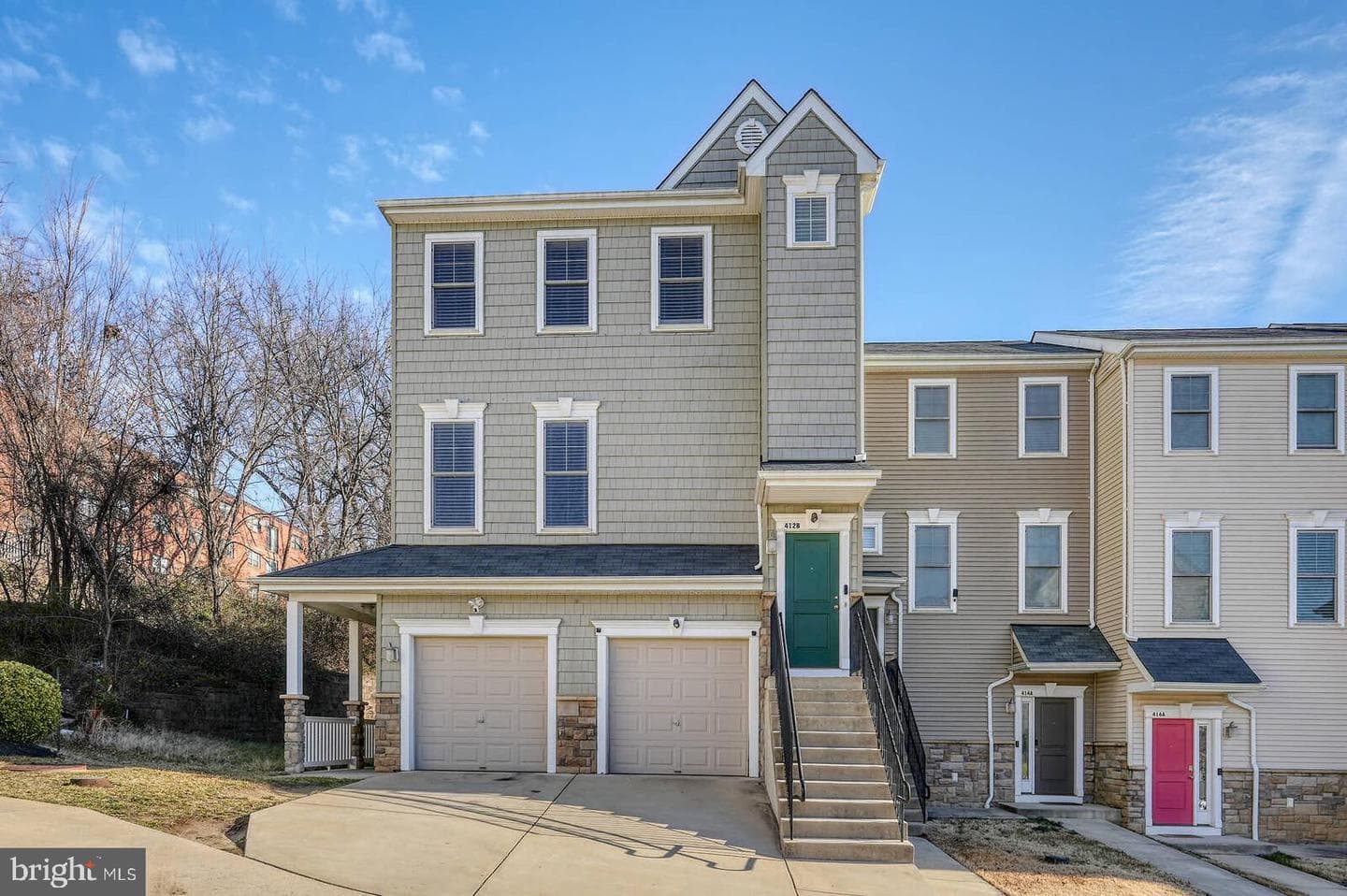 412 Woodcrest Drive SE #412b, Washington