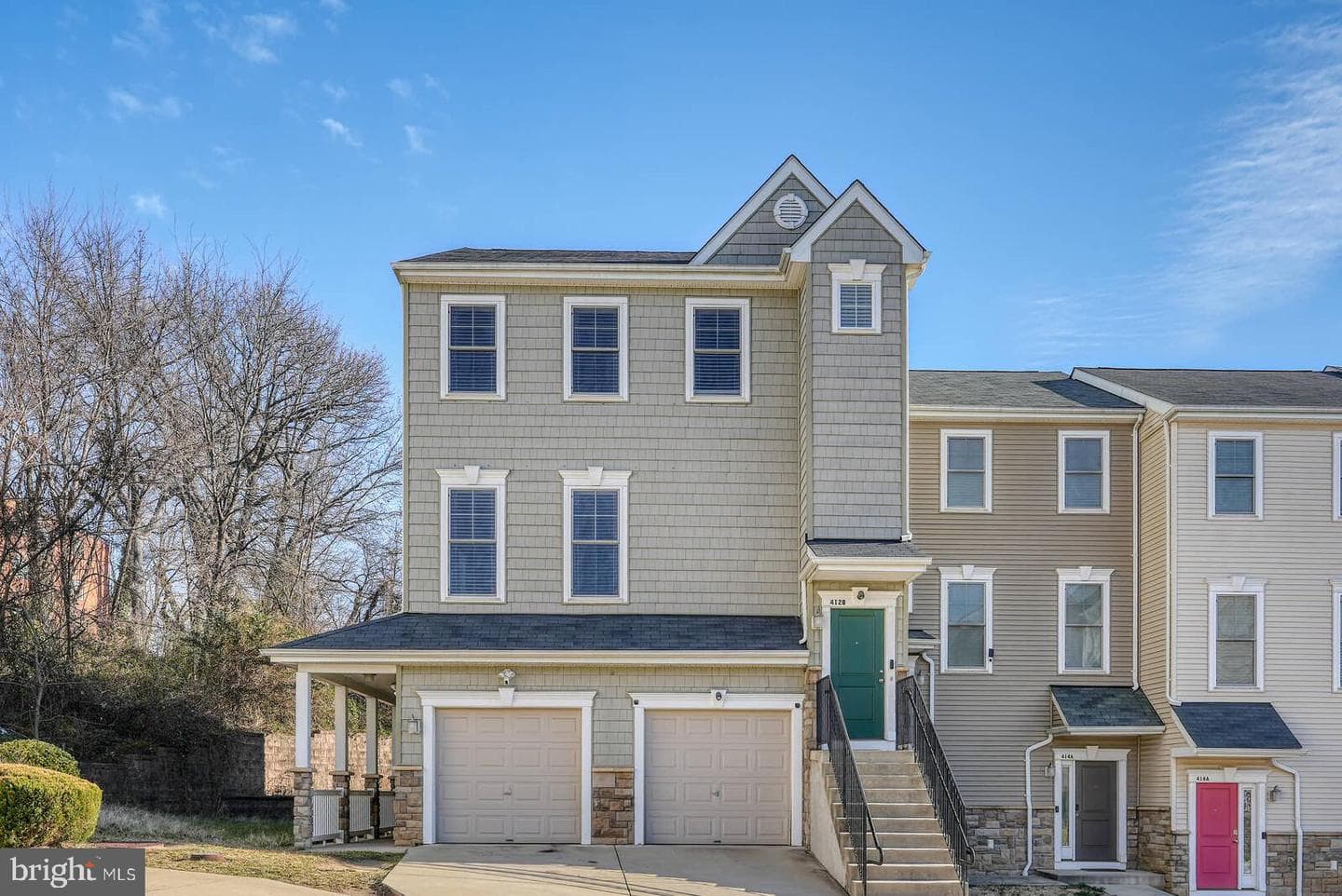 412 Woodcrest Drive SE #412b, Washington