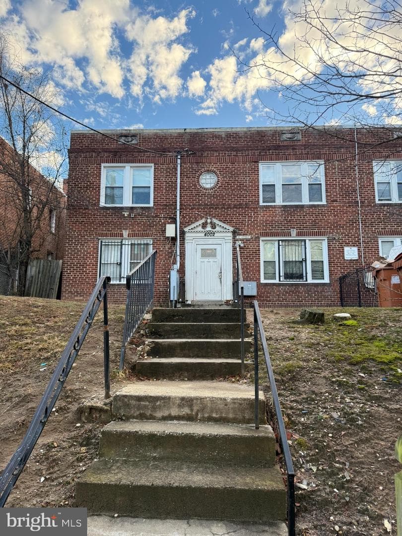 4002 S Capitol Street SE, Washington