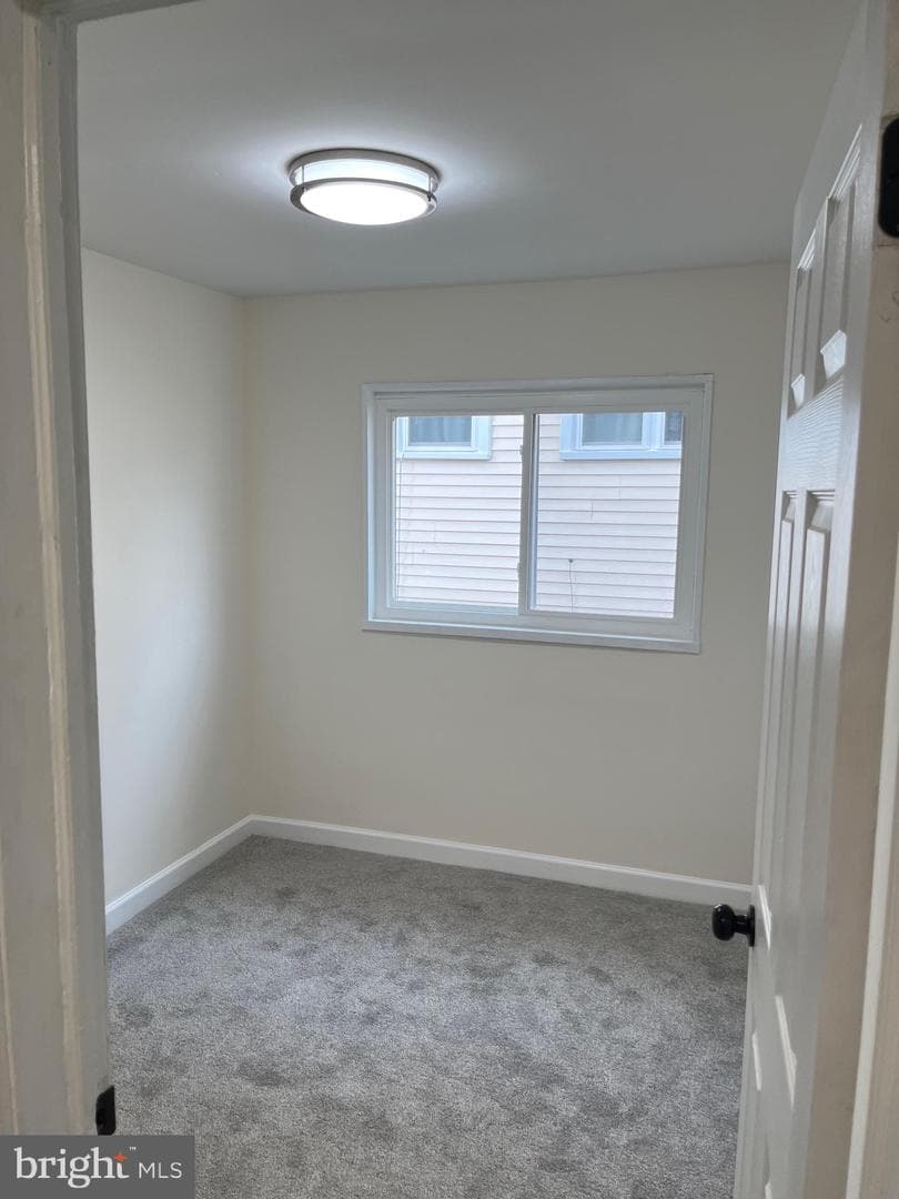 79 Elmira Street SW photo 13