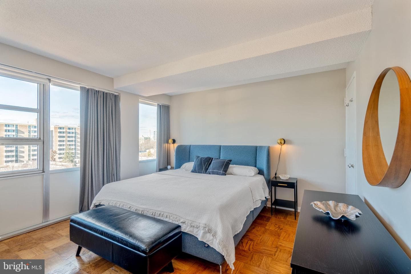 1301 Delaware Avenue SW #n606 photo 3