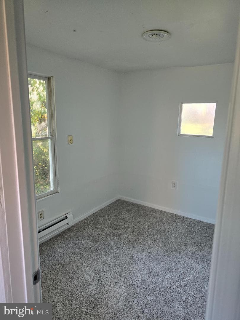 5131 Hanna Place SE photo 9