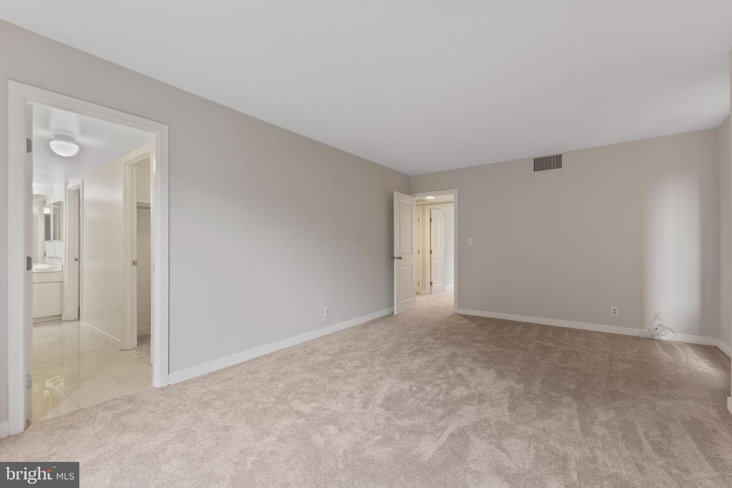 1099 22nd Street NW #601 photo 27