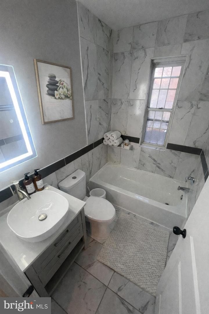 211 34th Street NE photo 10