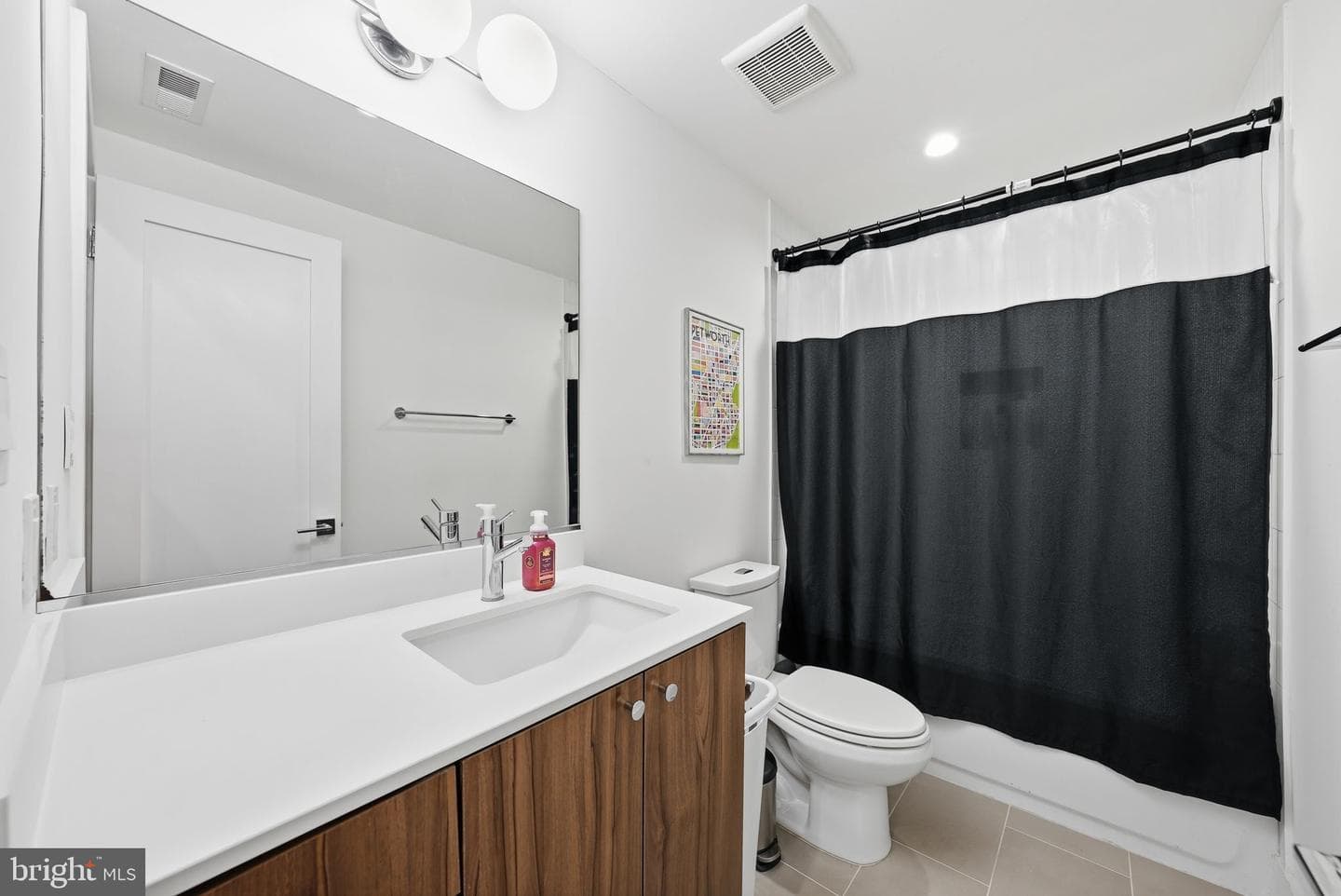 826 Upshur Street NW #2 photo 19
