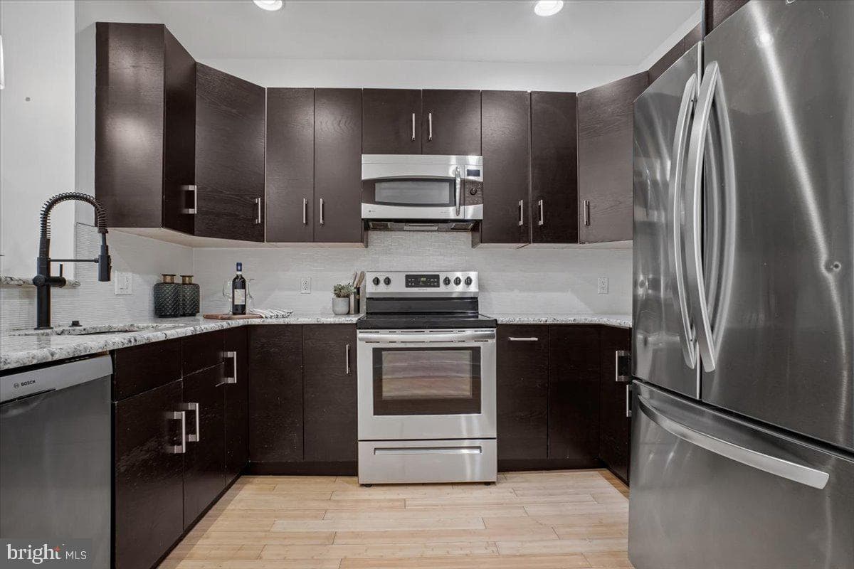 1215 11th Street NW #1 photo 4