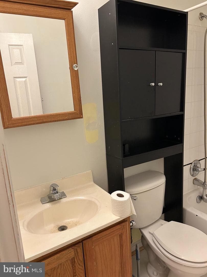 4110 Ames Street NE #102 photo 11