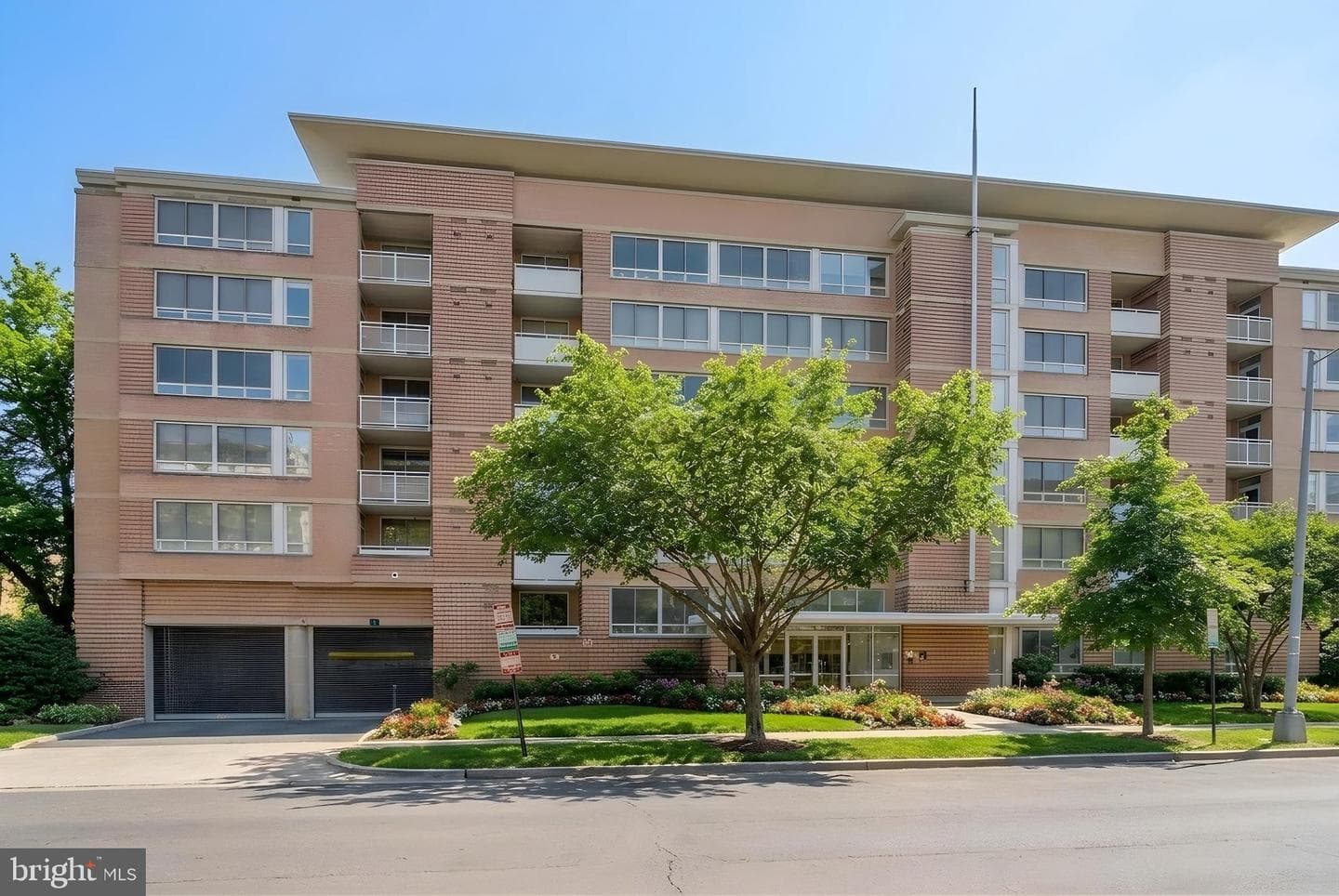 350 G Street SW #n501 photo 3