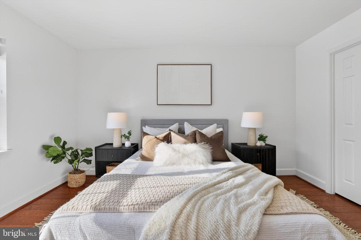 3805 Porter Street NW #201 photo 16
