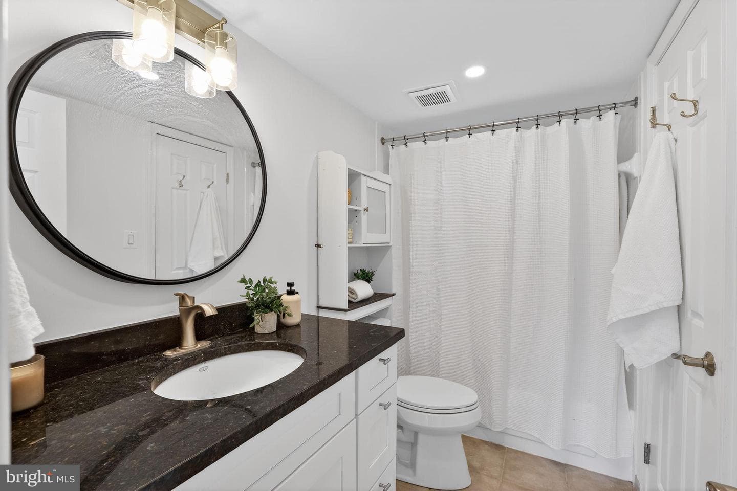 3805 Porter Street NW #201 photo 7